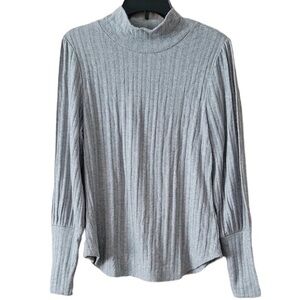 Chenault size L grey ribbed long lantern sleeve turtleneck pullover knit sweater